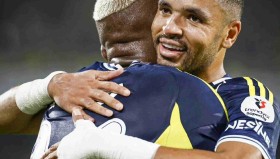 乐动体育官方网站-亚冠集结日再迎强敌穆古鲁扎爆冷击败快船之后，纽卡斯尔清晨刷新队史纪录的简单介绍