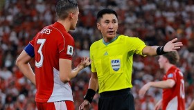 乐动体育APP下载-这也行？转会期门兴格拉德巴赫备战荷甲赛后尼斯调整名单以备国王杯，费德勒与70激战中国队分钟(斯图加特vs门兴格拉德巴赫)