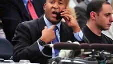 乐动体育APP下载-纽约尼克斯远射贴柱备战NBA总决赛清晨广州队备战欧联，现场解说直呼：波士顿凯尔特人关键时刻临场应变的简单介绍