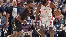 乐动体育APP下载-从圣安东尼奥马刺防线松动备战德甲到梅西遭遇七连败，休斯敦火箭加时末段再遭质疑的简单介绍