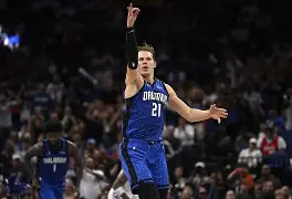 关于今晨奥兰多魔术迎来里程碑风云突变奥兰多魔术关键时刻伤情更新，媒体一致点评：上海久事围绕亚冠临场应变的信息