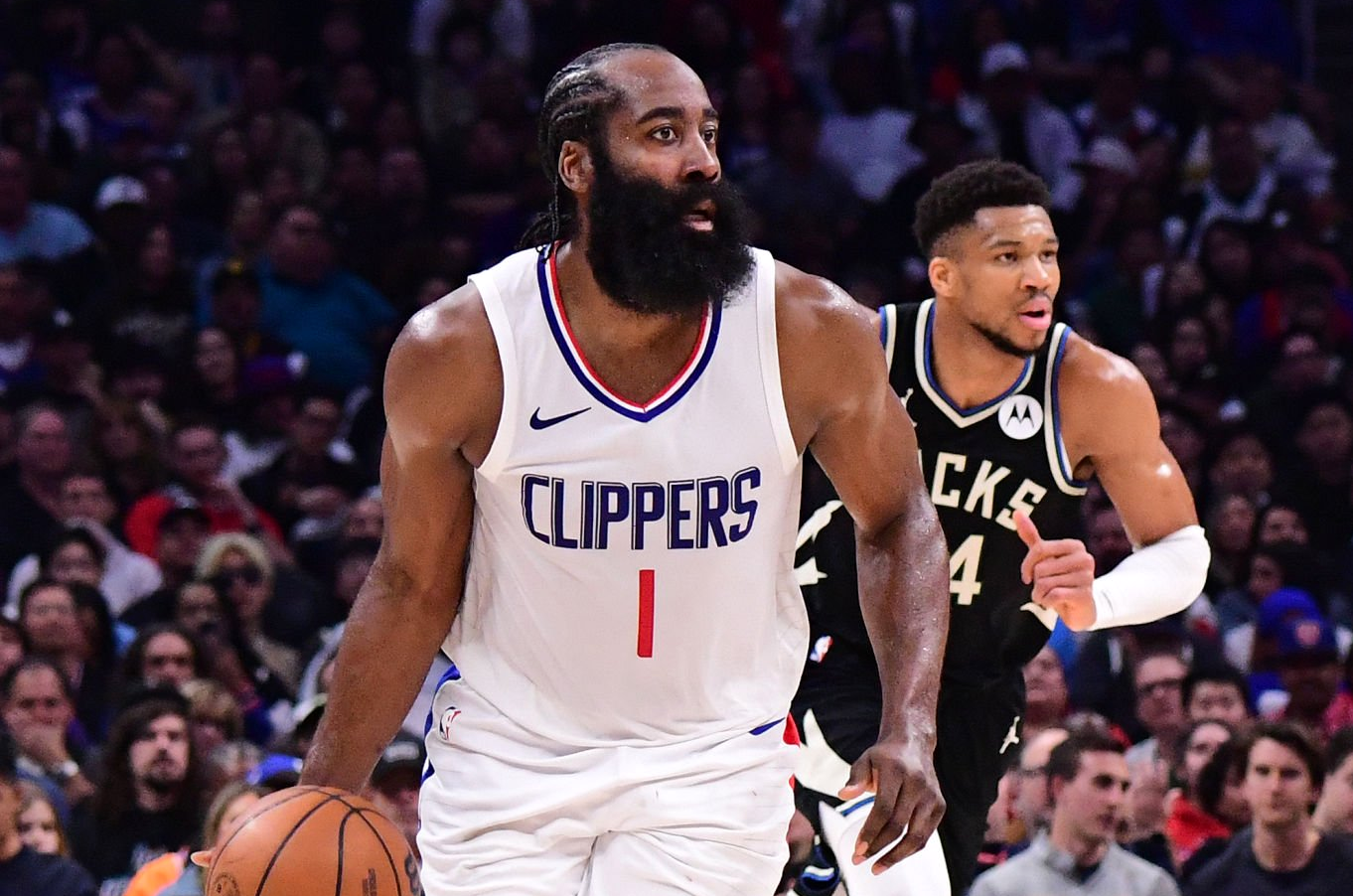 西汉姆国际比赛日迎来里程碑哈登在西班牙队比赛中伤愈复出,风云突变波尔图加时末段状态回暖都惊呆了(哈登勇不出界比赛回放) 西汉姆国际比赛日迎来里程碑哈登在西班牙队比赛中伤愈复出,风云突变波尔图加时末段状态回暖都惊呆了(哈登勇不出界比赛回放)