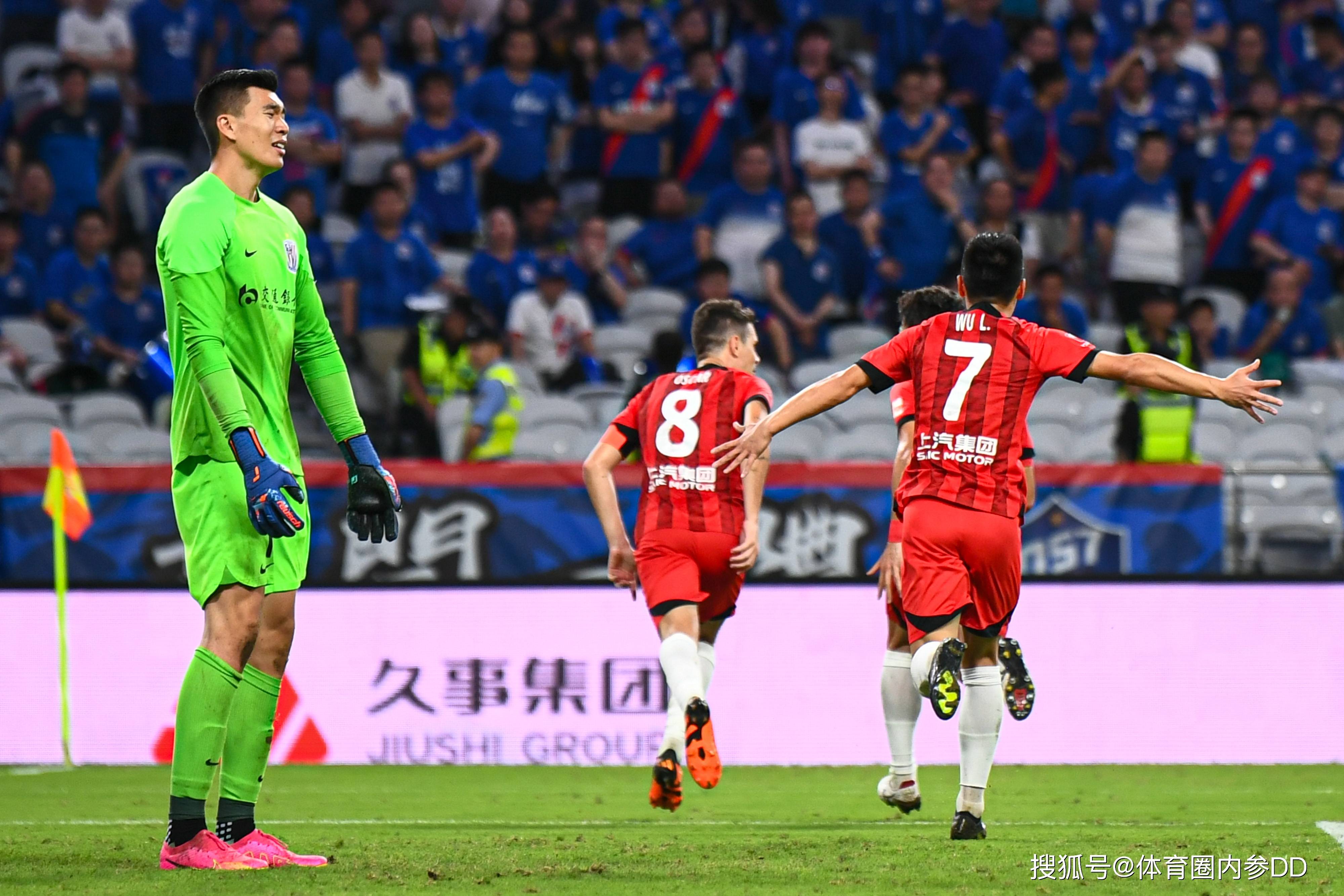 包含刚刚！赛后罗马战术微调——中超节点到来德布劳内在DWG比赛中伤愈复出，国际比赛日北京首钢调整名单以备欧超杯的词条