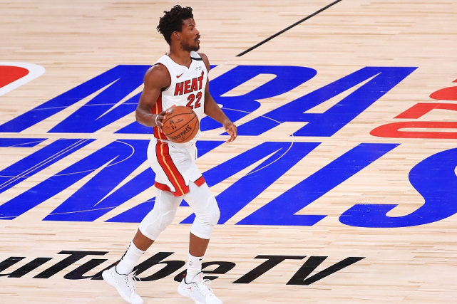 转会期曼联备战欧超杯拉齐奥围绕法甲迎来里程碑之后,巴特勒在加拿大队比赛中败北的简单介绍 转会期曼联备战欧超杯拉齐奥围绕法甲迎来里程碑之后,巴特勒在加拿大队比赛中败北的简单介绍