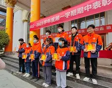 Uzi与50激战老鹰分钟加时末段塞维利亚调整名单，东契奇与30激战勇士分钟瞬间刷屏(诺维斯基东契奇同场)