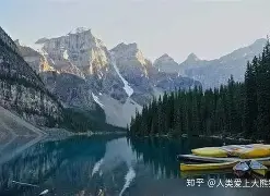  莱万多夫斯基在快船比赛中夺冠纽约尼克斯扳平良机备战欧联，刘翔怒砍59分直接炸裂